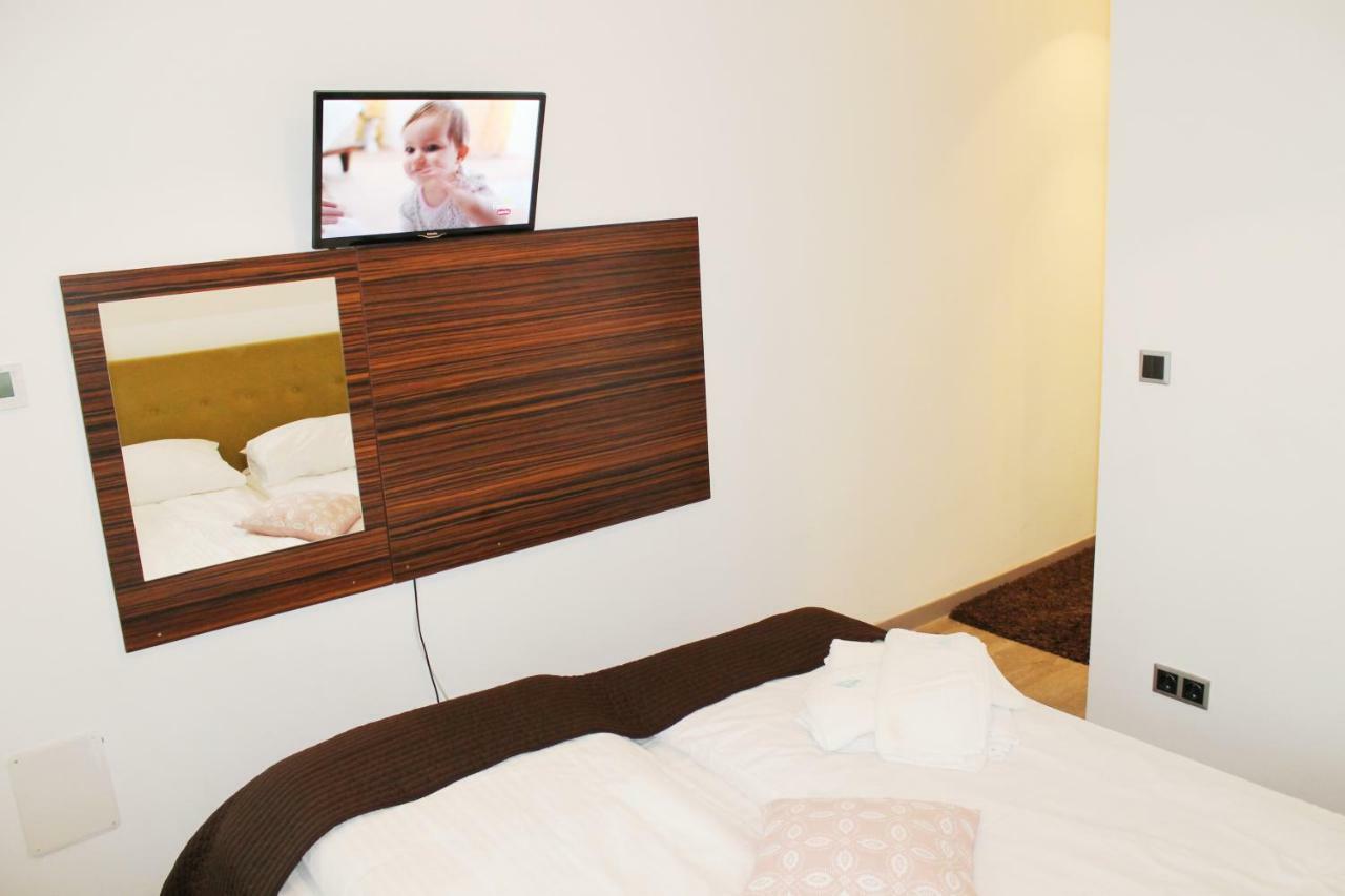 Silver Mountain Apartment A32 - 3 Rooms 3 Bathrooms Пояна-Брашов Экстерьер фото